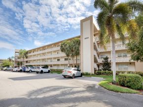 3004 Portofino Isle B2, Coconut Creek FL 33066