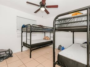 404 NE 4TH St #1-2, Pompano Beach FL 33060
