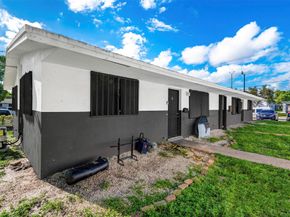 404 NE 4TH St #1-2, Pompano Beach FL 33060
