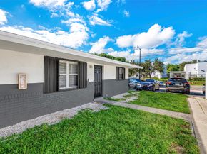 404 NE 4TH St #1-2, Pompano Beach FL 33060