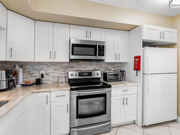 5306 Sapphire Valley, Boca Raton FL 33486