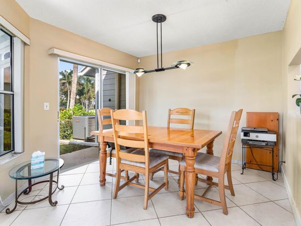 5306 Sapphire Valley, Boca Raton FL 33486