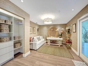 913 S Lakeside Place, Lantana FL 33462