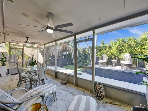 913 S Lakeside Place, Lantana FL 33462