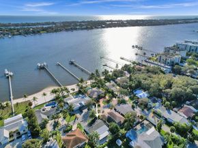 913 S Lakeside Place, Lantana FL 33462