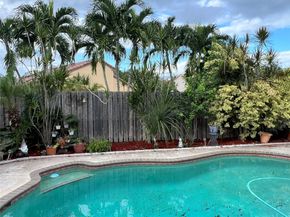 12757 NW 11th Ct, Sunrise FL 33323