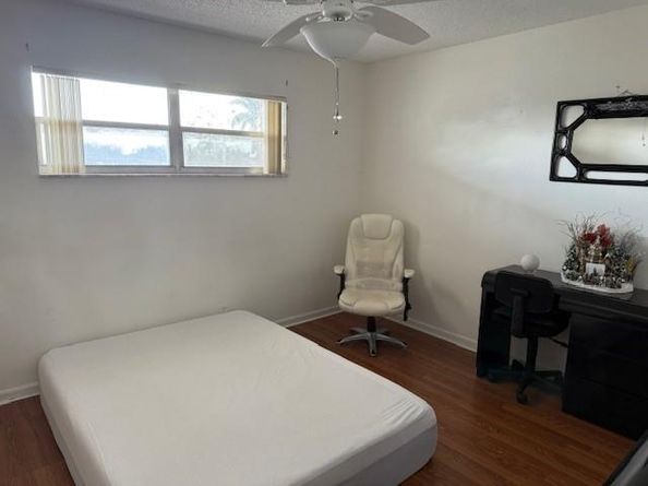 8990 S Hollybrook Blvd 302, Pembroke Pines FL 33025