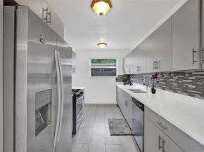 7021 Park St, Hollywood FL 33024