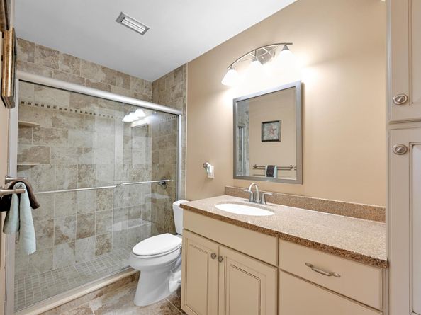 4796 Cresthaven Boulevard B, West Palm Beach FL 33415