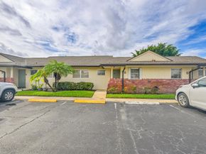4796 Cresthaven Boulevard B, West Palm Beach FL 33415