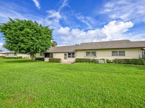 4796 Cresthaven Boulevard B, West Palm Beach FL 33415