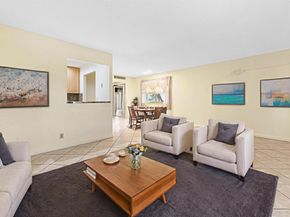 206 Valencia I, Delray Beach FL 33446