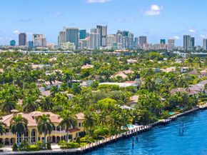 2701 Aqua Vista Blvd, Fort Lauderdale FL 33301