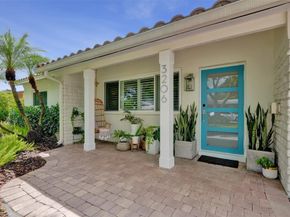 3206 Robbins Rd, Pompano Beach FL 33062