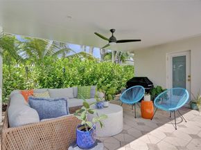 3206 Robbins Rd, Pompano Beach FL 33062