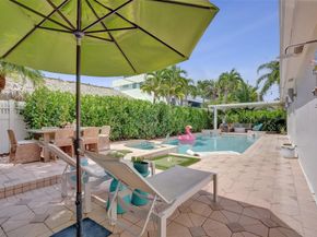 3206 Robbins Rd, Pompano Beach FL 33062