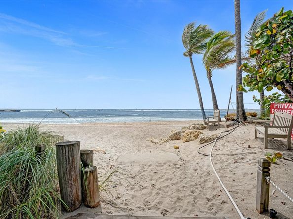3206 Robbins Rd, Pompano Beach FL 33062