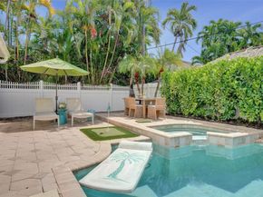 3206 Robbins Rd, Pompano Beach FL 33062