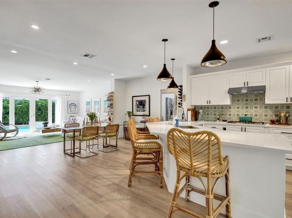 3206 Robbins Rd, Pompano Beach FL 33062