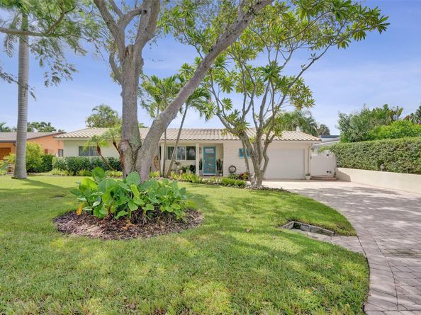 3206 Robbins Rd, Pompano Beach FL 33062