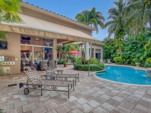 105 Remo Place, Palm Beach Gardens FL 33418