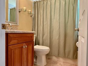3815 NW 43rd Ter, Coconut Creek FL 33073