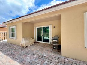 3815 NW 43rd Ter, Coconut Creek FL 33073