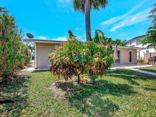 1733 SW 5th Court, Fort Lauderdale FL 33312