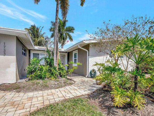1733 SW 5th Court, Fort Lauderdale FL 33312