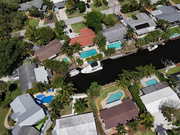 1733 SW 5th Court, Fort Lauderdale FL 33312