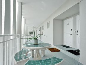 2508 Bay Dr 303, Pompano Beach FL 33062