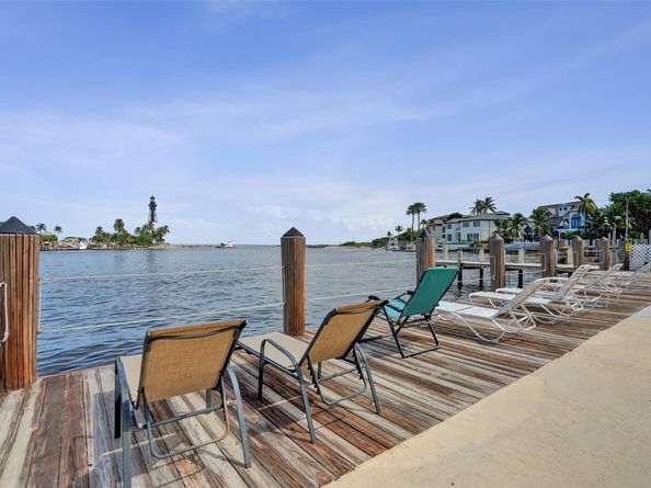 2508 Bay Dr 303, Pompano Beach FL 33062