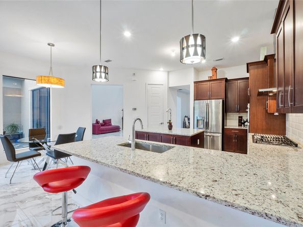 10472 Cobalt Ct, Parkland FL 33076
