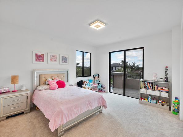 10472 Cobalt Ct, Parkland FL 33076