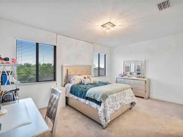 10472 Cobalt Ct, Parkland FL 33076