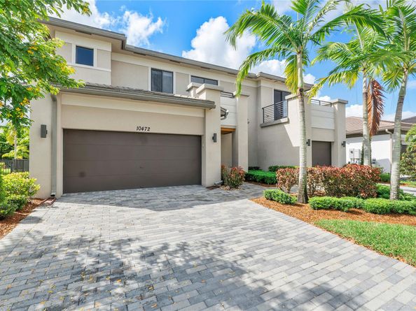 10472 Cobalt Ct, Parkland FL 33076