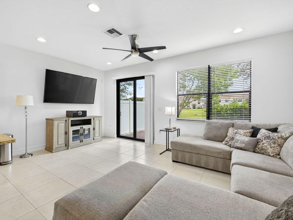 9996 Brickhill Drive 79, Boca Raton FL 33428