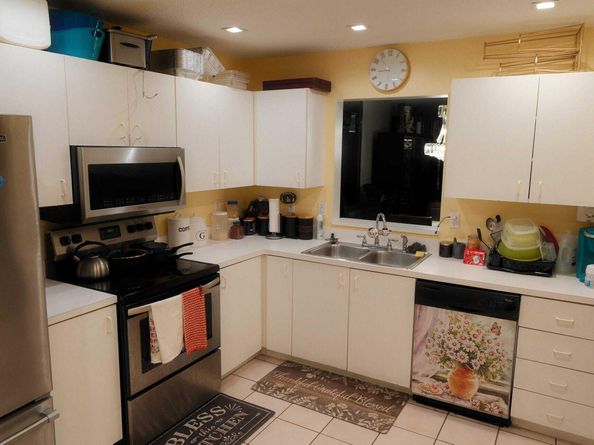 3679 NW 91st Lane, Sunrise FL 33351