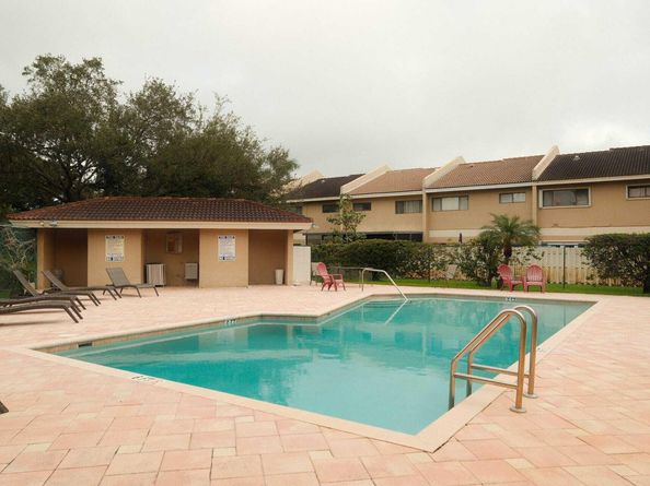 3679 NW 91st Lane, Sunrise FL 33351