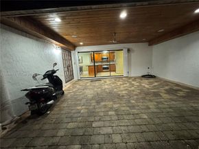 10115 NW 4th Lane 38, Miami FL 33172