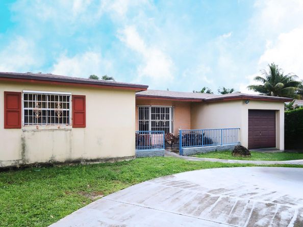 6936 NW 5th Ct, Margate FL 33063