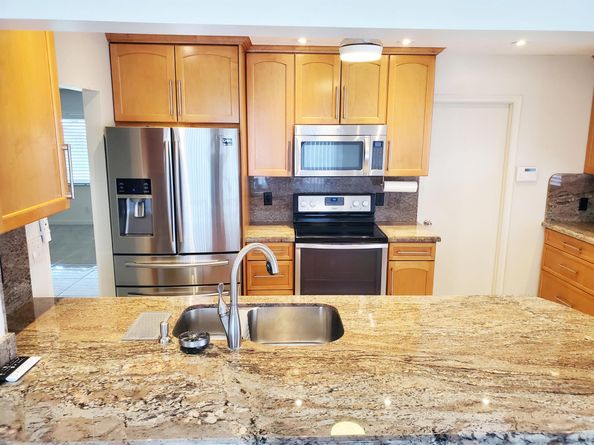 2012 SW 17th Avenue, Boynton Beach FL 33426