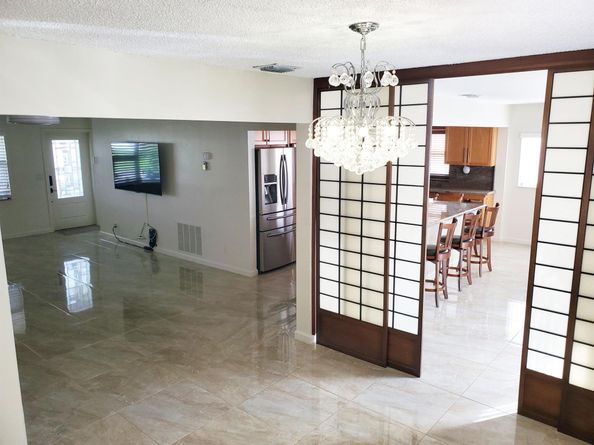 2012 SW 17th Avenue, Boynton Beach FL 33426