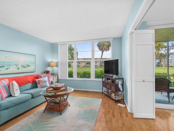 4009 N Cypress Dr 104, Pompano Beach FL 33069
