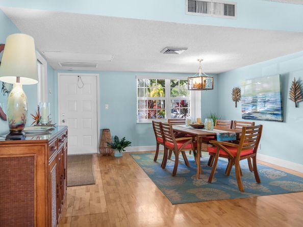 4009 N Cypress Dr 104, Pompano Beach FL 33069