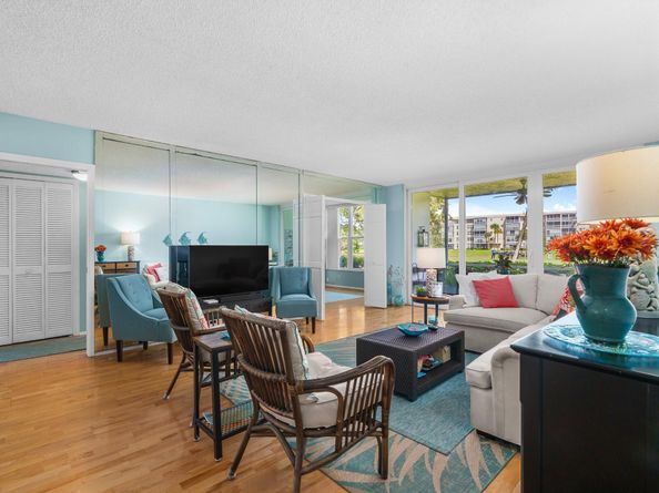 4009 N Cypress Dr 104, Pompano Beach FL 33069