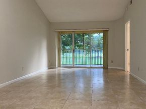 1027 Coral Club Dr 1027, Coral Springs FL 33071
