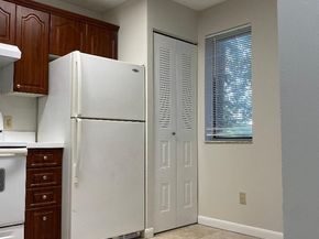 1027 Coral Club Dr 1027, Coral Springs FL 33071