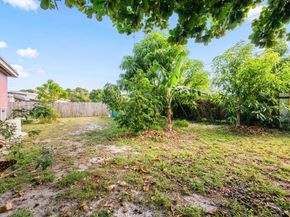 1408 W Broome Street, Lantana FL 33462