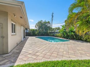 4401 NE 18th Ave, Oakland Park FL 33334